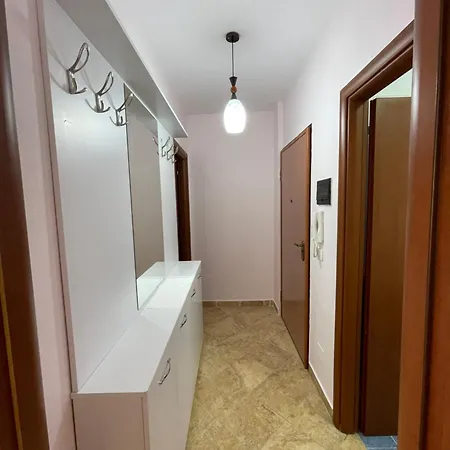 Apartament 1+1 Golem (Tirana)