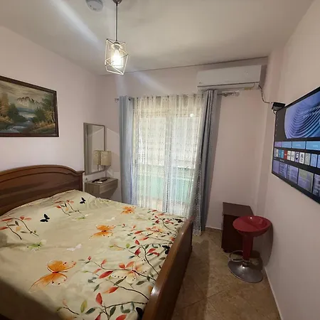 1+1 * Golem (Tirana)