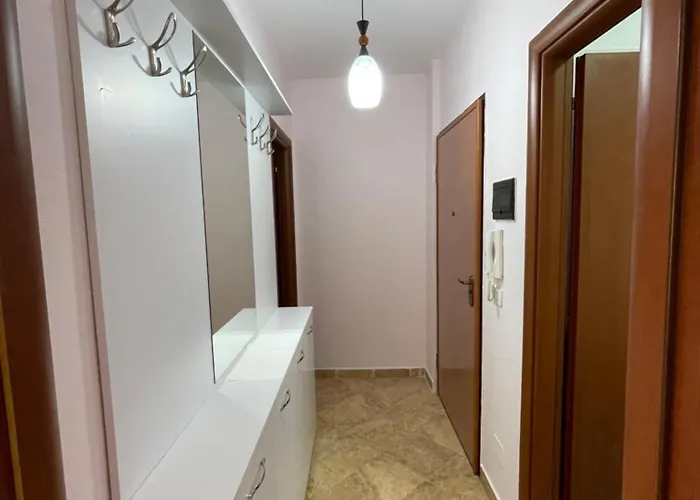 Daire 1+1 Golem (Tirana)